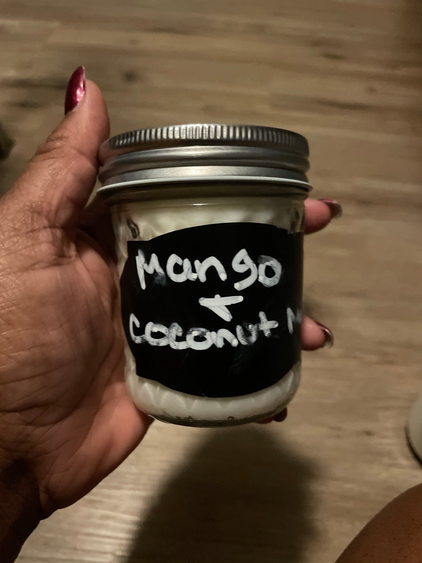 8oz Mango and coconut milk fragrance