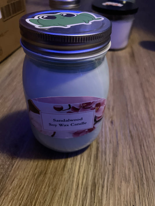 16oz Sandalwood fragrance candle