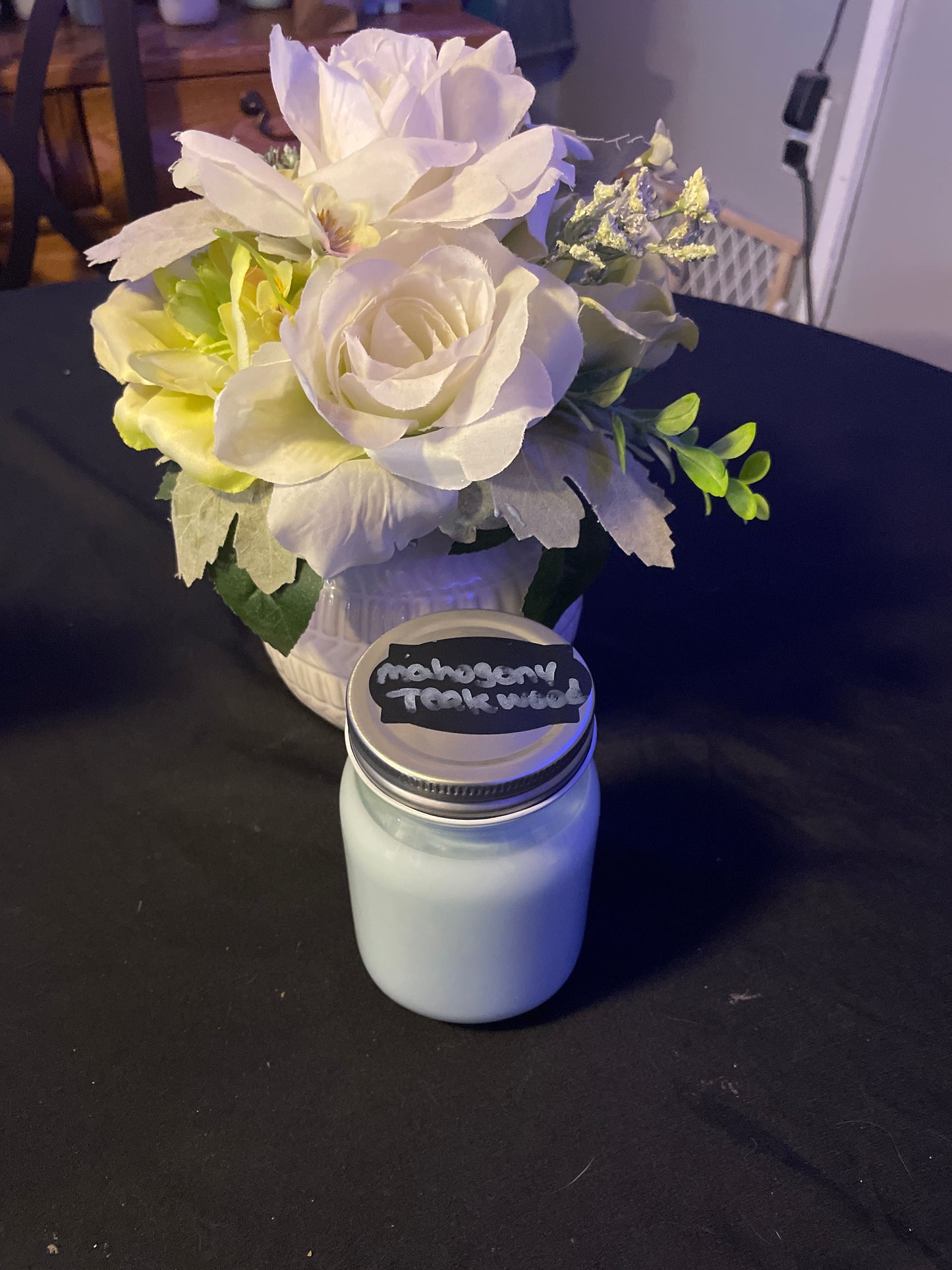 Mahogany teakwood fragrance oil 16oz candle