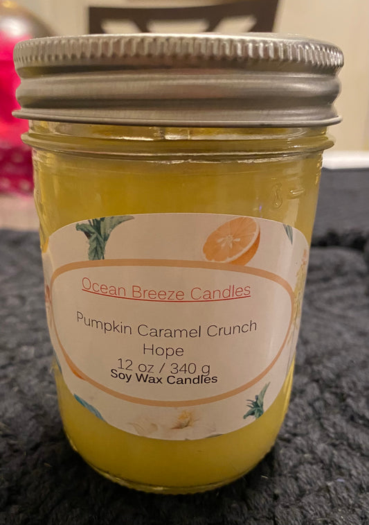 Pumpkin caramel crunch scented candle 8oz