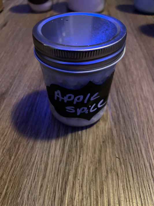 8oz Apple Harvest candle