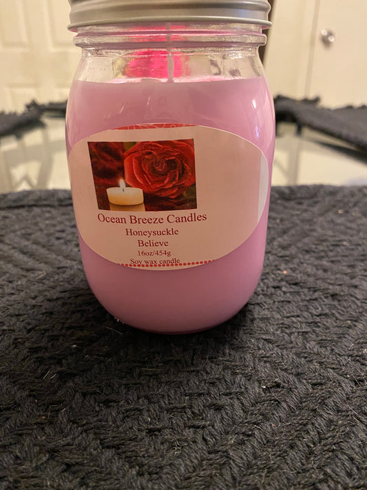 Honeysuckle and Jasmin scented candle