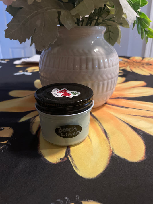 Beach linen fragrance candle